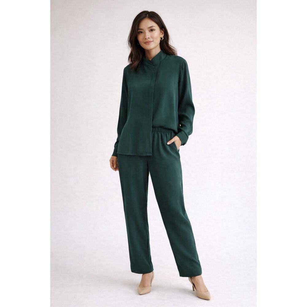 Vintage 90s Emerald Green 100% Silk 2 Piece Set Petite Medium Blouse Pants